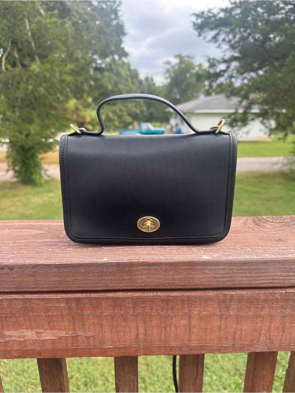 Vintage Coach Casino Bag 9924 Black Leather Crossbody Flap Top Handle